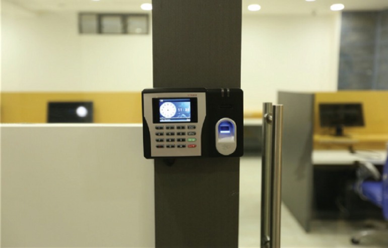 Office_door_infra_page_withouradius - NCS Canada